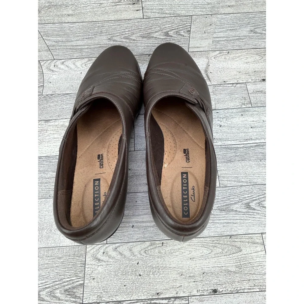Clarks Collection‎ Cushion Soft Dark Brown Leather Ruched Loafers Women Sz 7.5M
